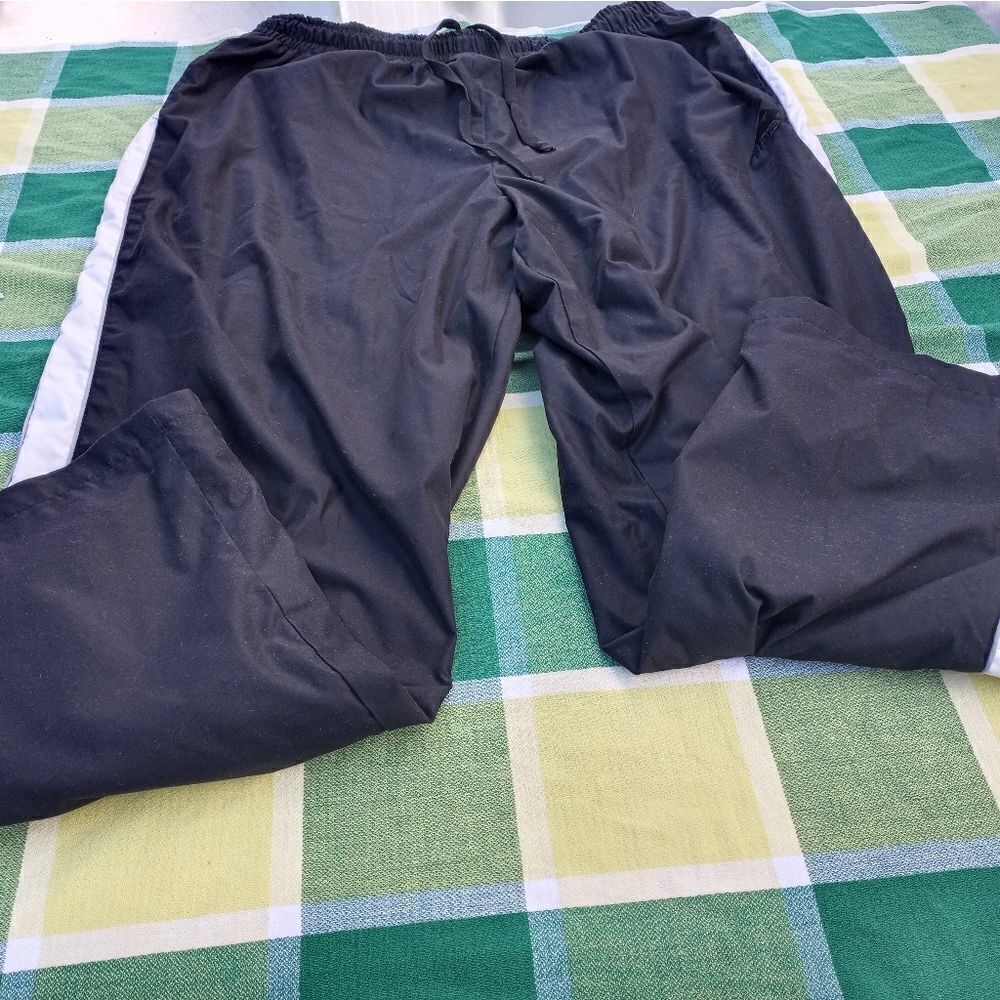 Apex L Full Length Black Strips Elastic Waist Cord Men's Active Pants